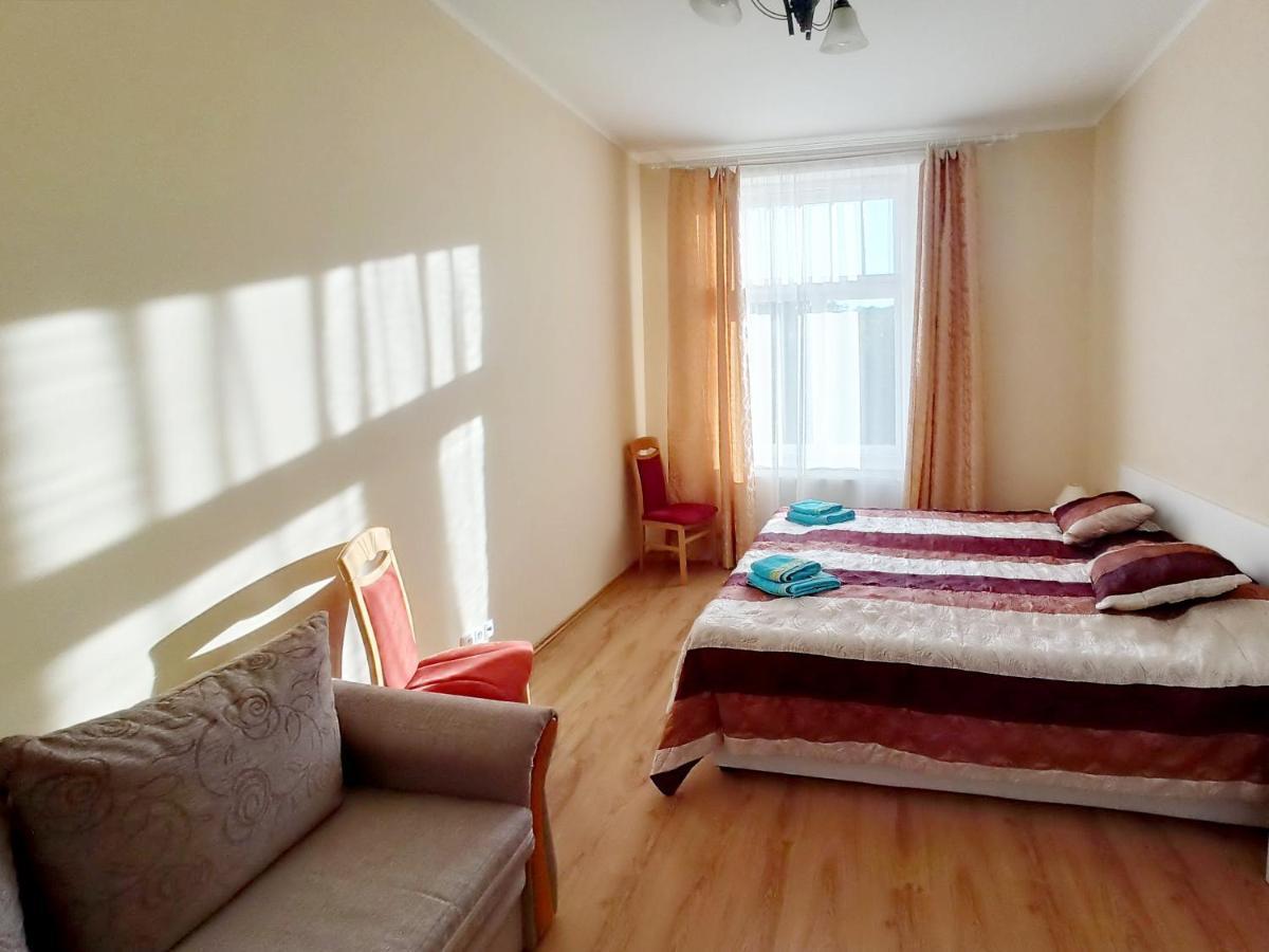 Apartments Iris Karlovy Vary Kültér fotó
